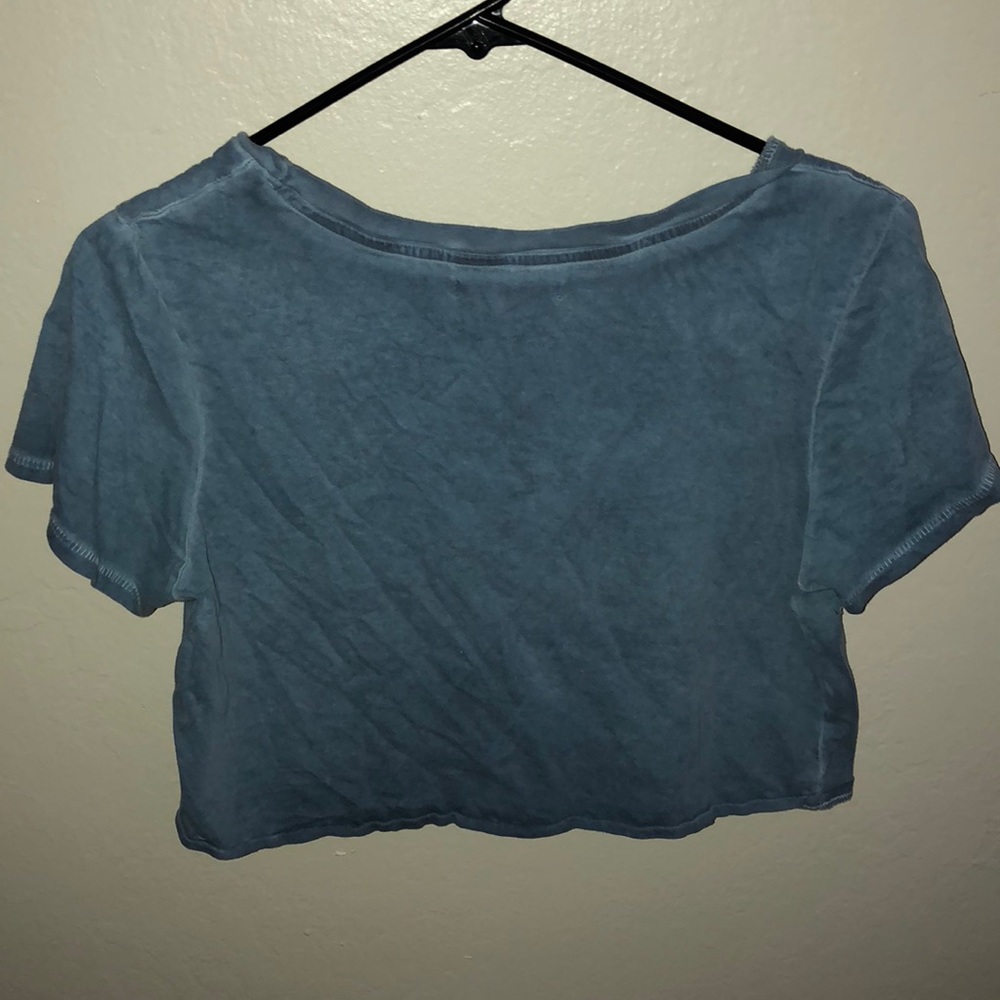 Crop top - Picture 2 of 3